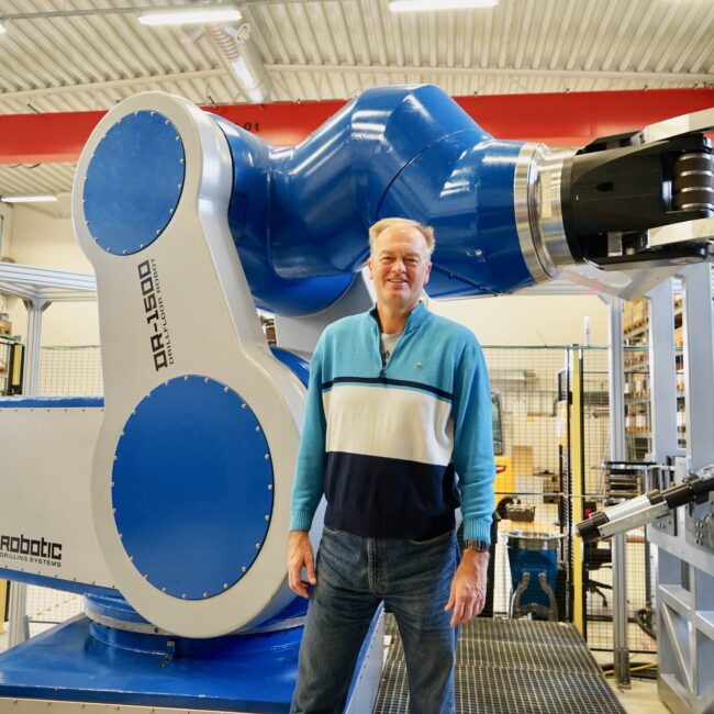 Robotic Drilling Lars Raunholt